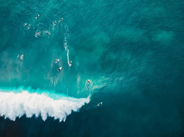 Lotnicze Zdjęcia Wielkich Surfingiem Bali Duże Fale Oceanu — Zdjęcie stockowe