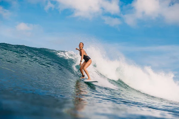 Surfer Girl Ocean Wave Woman Ocean Surfing — Stock Photo, Image
