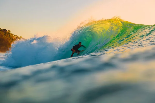 Septiembre 2018 Bali Indonesia Surfista Paseo Ola Barril Atardecer Surf —  Fotos de Stock