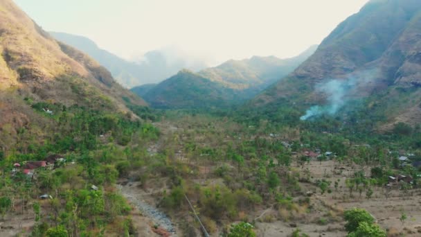 Increíble Vista Desde Dron Con Montañas Bali Vídeo Aéreo — Vídeo de stock