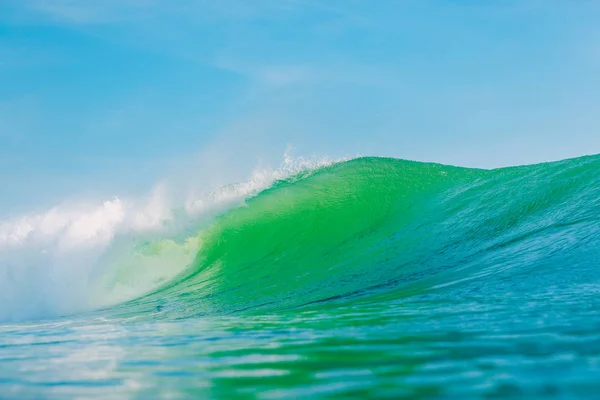 Velká Zelená Vlna Oceánu Rozbíjení Vlny Bali — Stock fotografie
