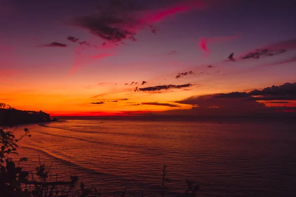 Pôr Sol Brilhante Com Oceano Ilha Tropical — Fotografia de Stock