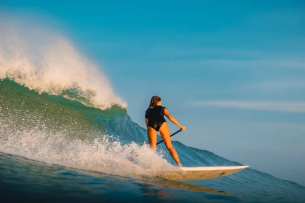 April 2019 Bali Indonesia Stand Paddle Surfer Ride Ocean Wave — Stock Photo, Image