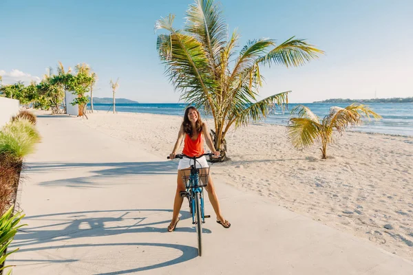 Happy Young Woman Blue Bicycle Ocean Tropical Island — Stock Photo, Image