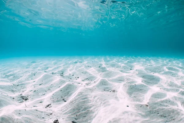 Oceano Blu Con Fondo Sabbia Bianca Sott Acqua Alle Hawaii — Foto Stock