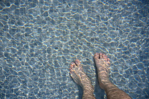 Feet Pool Morning Reflecting Water Waves Mosaic Mixed Dark Gray — Stock Photo, Image