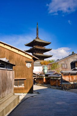 Yasaka Pagoda ve Sannen Zaka Caddesi Sabah, Kyoto Japonya