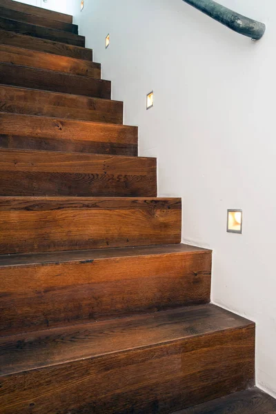 Wood stairs by night with led light in the white wall modern design — Stock Photo, Image