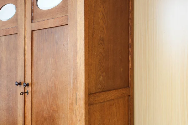 Антикварна вінтажна текстура дерев'яного гардеробу, вінтажний дизайн — стокове фото