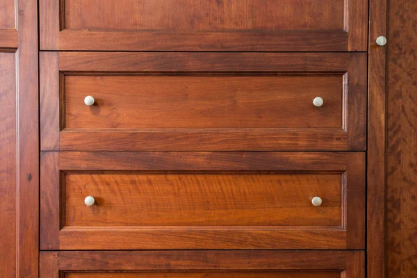 Primer plano de una puerta de madera cerrada marrón diseño fondo textura vintage interior — Foto de Stock