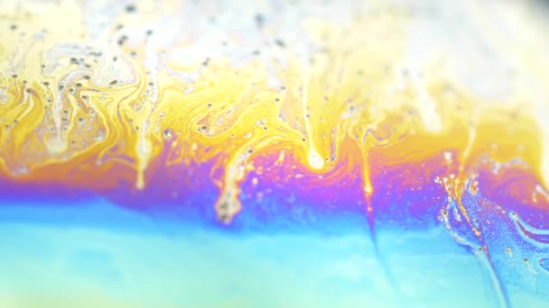 抽象创意肥皂泡颜色纹理 液体水中油墨颜色的 特写宏 — 图库视频影像