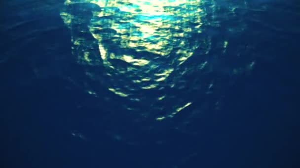 Анимация Морских Волн Отражением Солнечных Лучей Тыс Фоновых Кадров Природы — стоковое видео