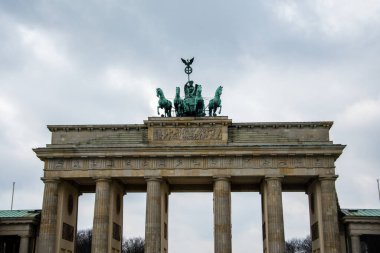 Berlin 'in merkezindeki Berlin Kubbesi' nin güzel manzarası. Almanya