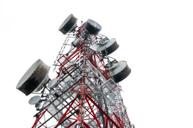 Beyaz arkaplanda izole edilmiş telekomünikasyon direğine bakın, altında görüntüleme formu 