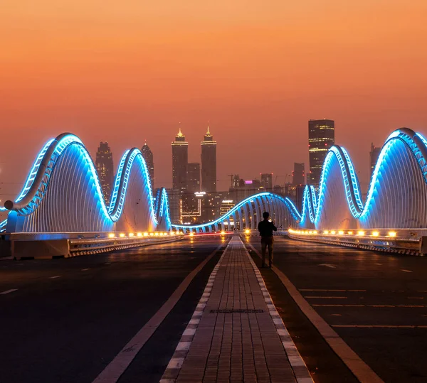 Pont Meydan Illuminé Vue Sur Ville Dubaï Crépuscule — Photo
