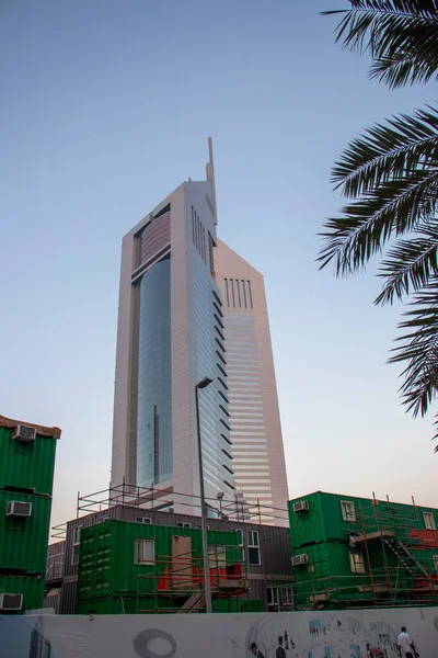 Jemeirah Emirlikleri kulelerinin manzarası. Dubai, BAE. Açık havada.