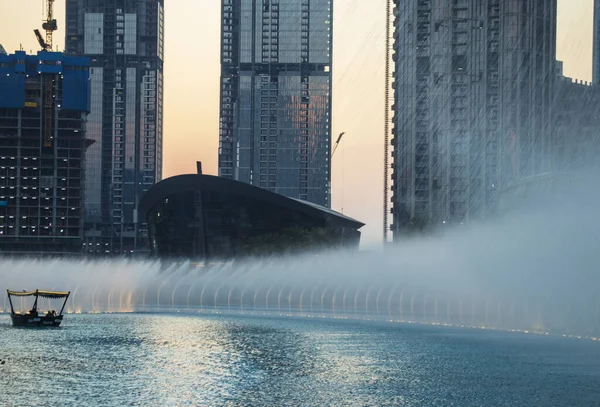 Famous Dancing Dubai Fountain Dubai Opera Foreground Uae Outdoors — Stock Photo, Image