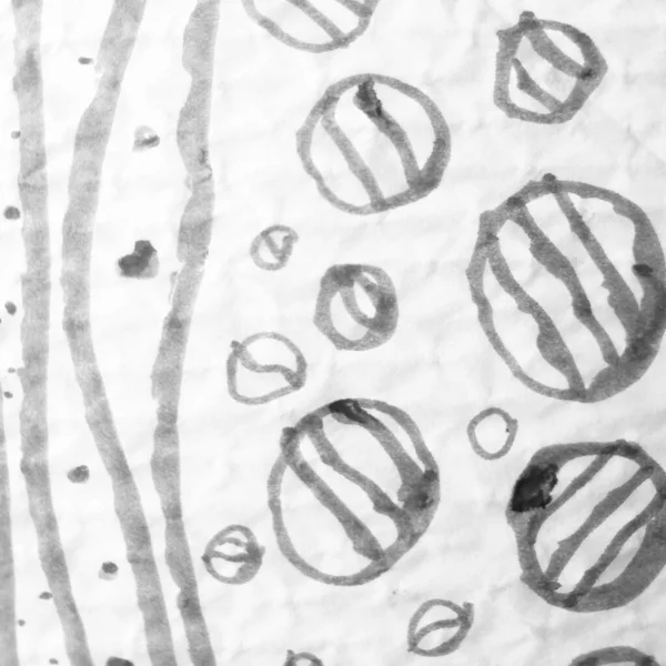 Рукописные круги. Капля коричневой акварели Месси — стоковое фото