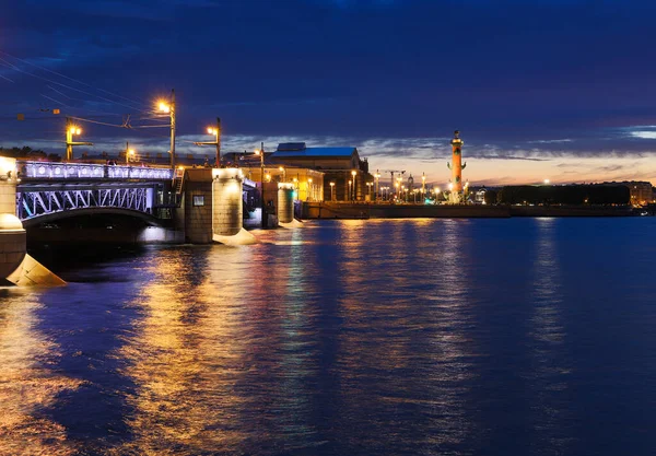 Beautiful View River Bridge European City White Nights — Stock Photo, Image