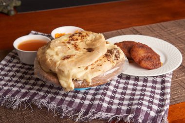Pupusas fotoğrafı Orta Amerika 'dan tipik bir yemek.