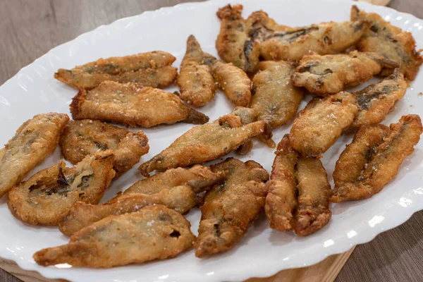 Crispy Fried Anchovies White Plate — Stock Photo, Image