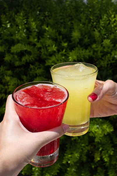 Různé Druhy Slush Nápojů Jahoda Citron — Stock fotografie