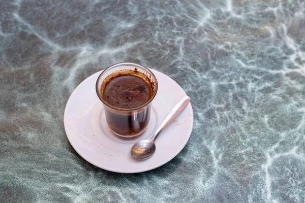 Kaffee Mit Alkohol Zimt Zitrone Und Kaffeebohnen — Stockfoto