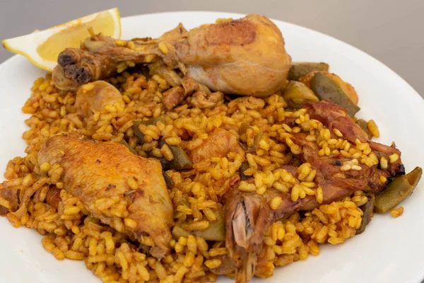 Paella Valenciana Con Pollo Coniglio Verdure Foto Stock Royalty Free