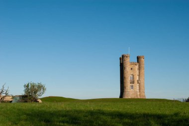 Oxford yakınlarındaki Broadway Kulesi