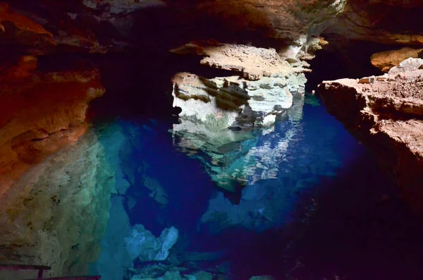 Pozo encantado on la chapada diamantina, estado de Bahia, Brezilya