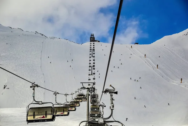 Soelden Áustria Janeiro 2018 Elevador Esqui Dirigindo Até Topo Colina — Fotografia de Stock