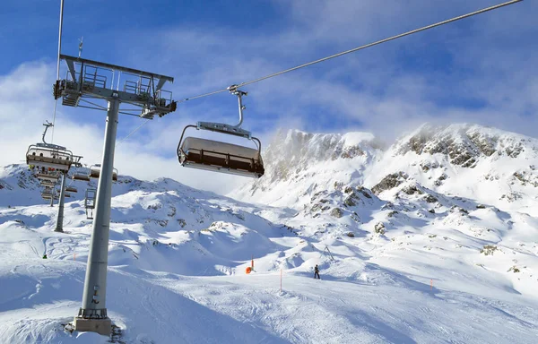 Soelden Αυστρια Ιανουαρίου 2018 Ανελκυστήρας Σκι Οδηγεί Στην Κορυφή Του — Φωτογραφία Αρχείου