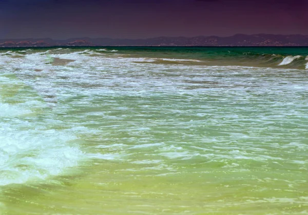 Spanya Nın Formentera Sahilinde Deniz Dalgaları — Stok fotoğraf