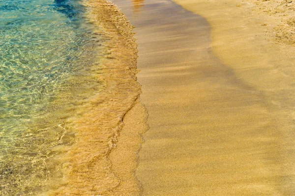 Sable Rose Plage Elafonissi Prend Couleur Millions Coquilles Écrasées — Photo