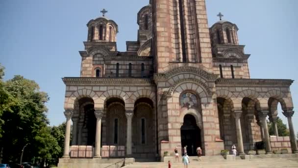 Belgrade Serbia Sierpnia 2018 Turyści Zwiedzający Upalny Letni Dzień Przed — Wideo stockowe