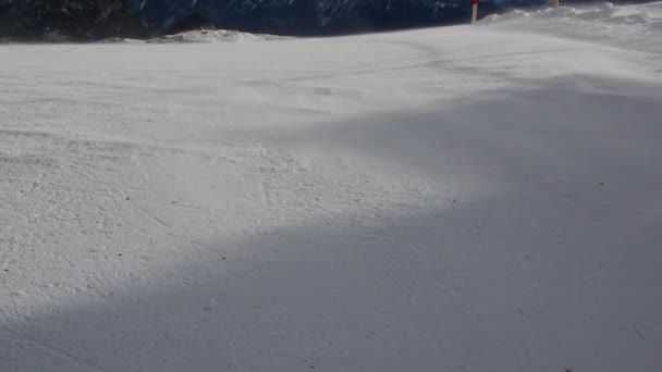 Stormachtige Wind Oostenrijkse Alpen Tijdens Winterdag — Stockvideo