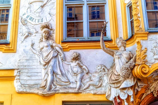 Munich Alemanha Fevereiro 2019 Bas Relief Sculptures Composition Public Building — Fotografia de Stock