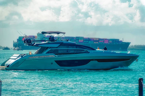 Miami Florida Usa April 2019 Private Yacht Daily Cruise Waters — Stock Photo, Image