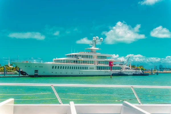 Miami Florida Usa Maggio 2019 Ricevimento Yacht Lusso Nella Baia — Foto Stock