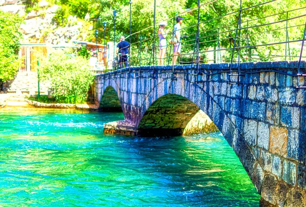 Blagaj Bosnia Herzegovina June 2019 People Walking Bridge Buna River — Stock Photo, Image