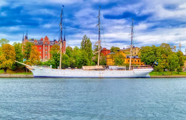 Stockholm Zweden September 2019 Oude Witte Boot Aangemeerd Haven Stockholm — Stockfoto