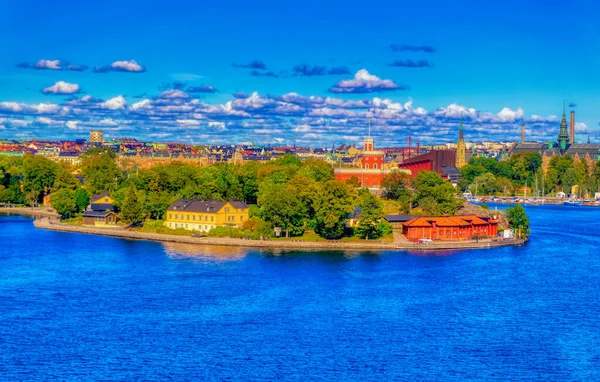 STOCKHOLM, SWEDEN, 17 Eylül 2019: Stockholm, İsveç 'te deniz manzarası üzerinde hava manzarası.