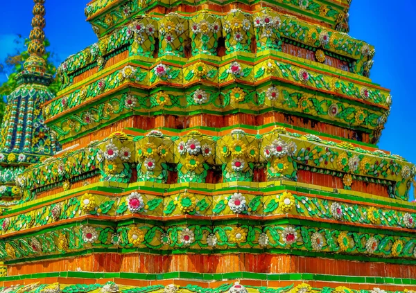 Decoração Tradicional Paredes Templos Budistas Bangkok Tailândia — Fotografia de Stock