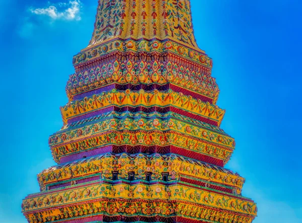 Decorações Tradicionais Coloridas Objetos Templos Budistas Bangkok Tailândia — Fotografia de Stock