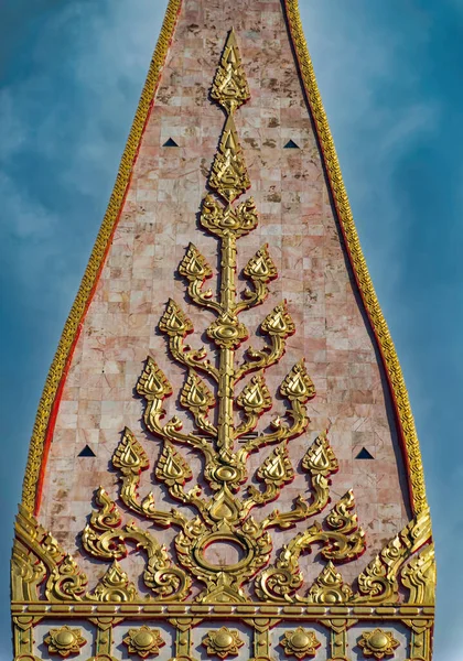 Decorações Fachada Ornamentais Templo Tailandês Tradicional Paredes Templo Phuket Tailândia — Fotografia de Stock