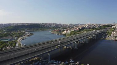 Türkiye 'deki Unkapani Köprüsü ve Altın Boynuz Lanscape4K görüntüsü