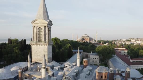 Повітряний вид палацу Топкапі та Стамбульського історичного півострова. — стокове відео