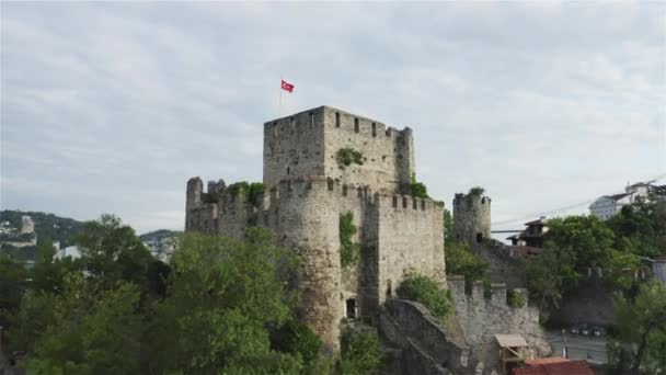 Luftaufnahme der Anatolischen Festung in Istanbul. 4K-Filmmaterial in der Türkei — Stockvideo