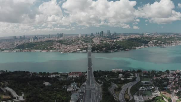 Pemandangan udara Jembatan Bosporus di Istanbul — Stok Video