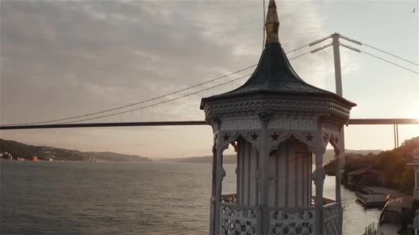 Vista aérea da Ponte do Bósforo de Istambul. Filmagem 4K na Turquia — Vídeo de Stock